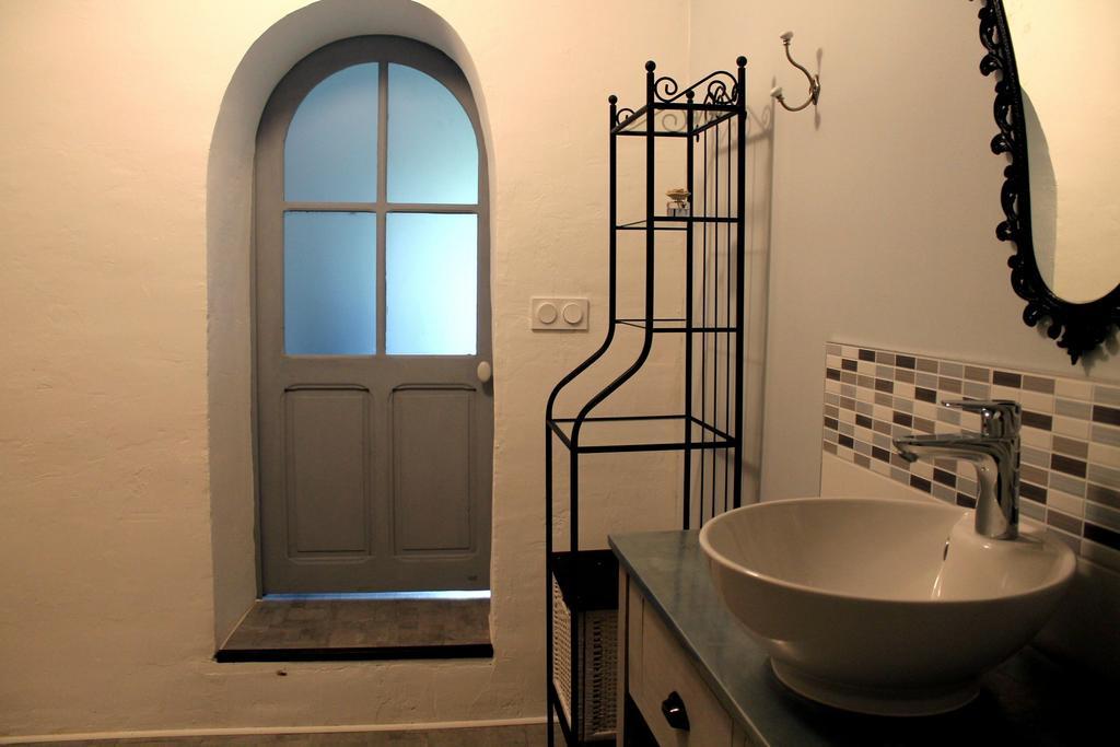 Bed and Breakfast Mas De La Douceur Saint-Andiol Номер фото