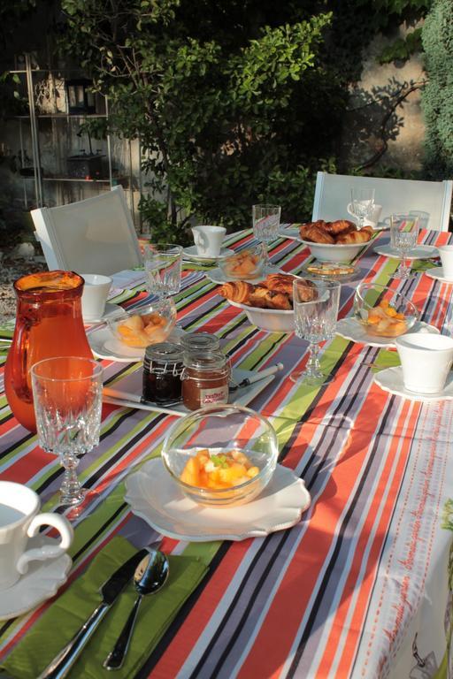 Bed and Breakfast Mas De La Douceur Saint-Andiol Экстерьер фото